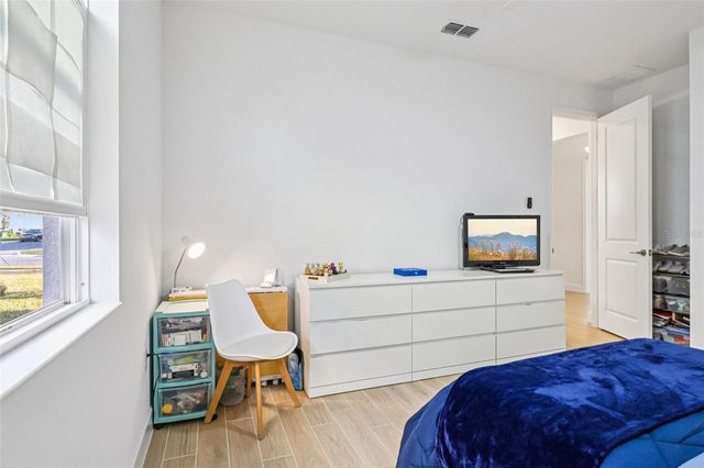 710 CREEPING FIG STREET, Apopka, FL 32703