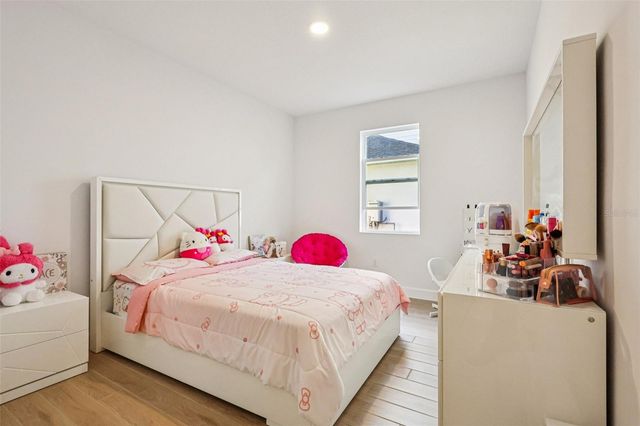 710 CREEPING FIG STREET, Apopka, FL 32703