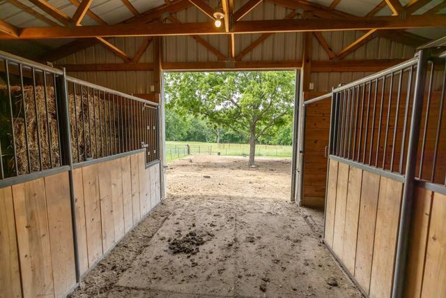 15518 Washington School Road, Excelsior Springs, MO 64024