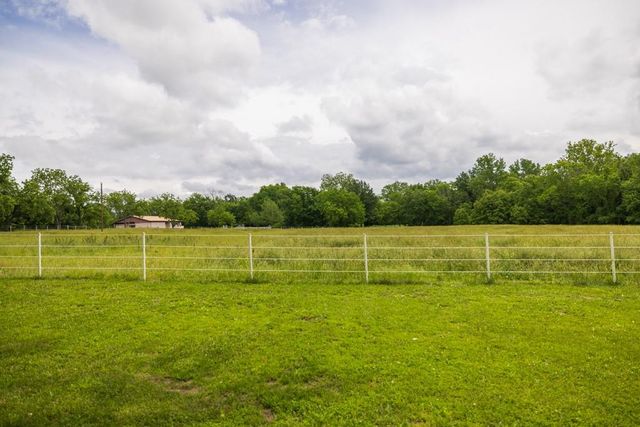 15518 Washington School Road, Excelsior Springs, MO 64024