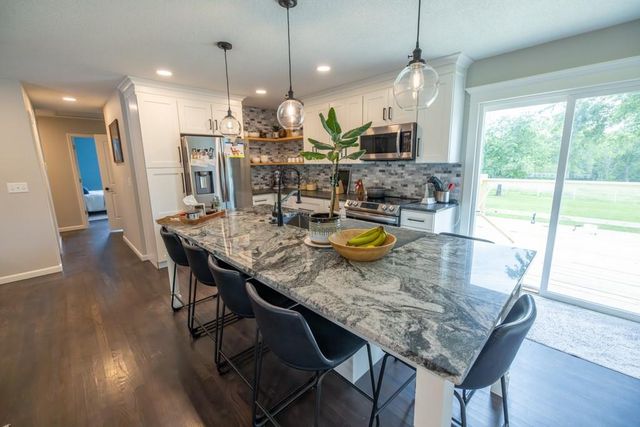 15518 Washington School Road, Excelsior Springs, MO 64024