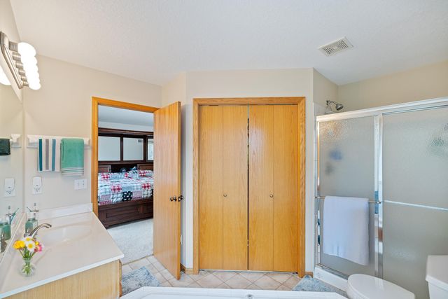 636 Ridgewood Lane, Delano, MN 55328