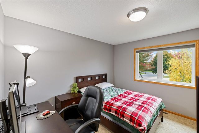 636 Ridgewood Lane, Delano, MN 55328