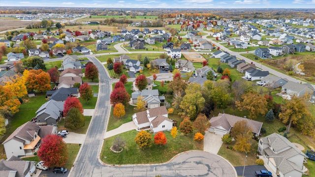 636 Ridgewood Lane, Delano, MN 55328