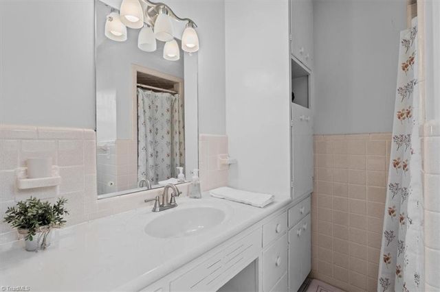3412 Imperial Drive, High Point, NC 27265