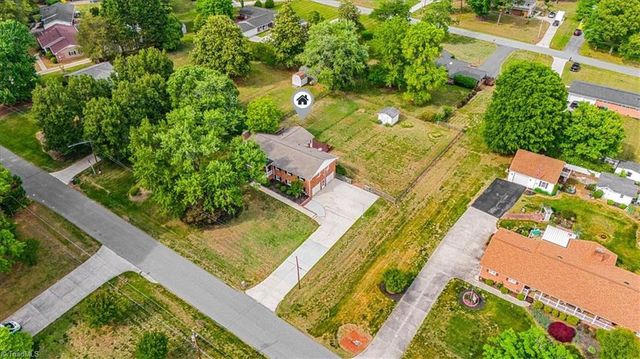 3412 Imperial Drive, High Point, NC 27265