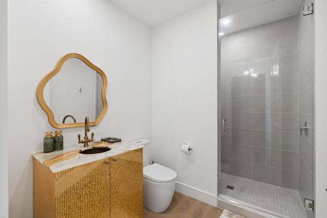 2425 Peachtree Road NE 607, Atlanta, GA 30305