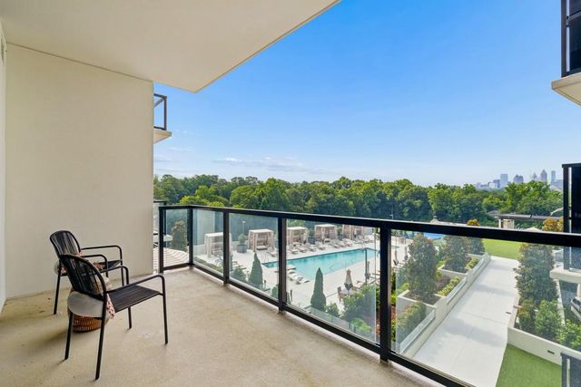 2425 Peachtree Road NE 607, Atlanta, GA 30305