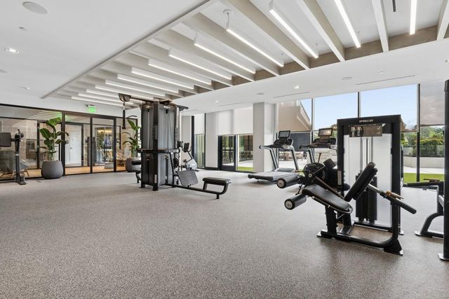 2425 Peachtree Road NE 607, Atlanta, GA 30305