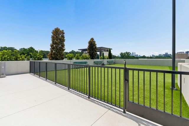 2425 Peachtree Road NE 607, Atlanta, GA 30305