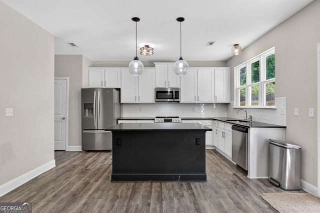 236 Sophie Circle, Locust Grove, GA 30248