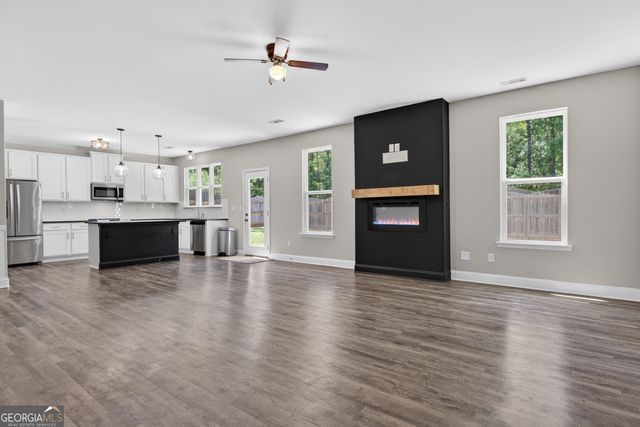 236 Sophie Circle, Locust Grove, GA 30248
