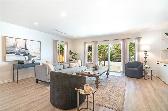 2826 N Keystone, Burbank, CA 91504