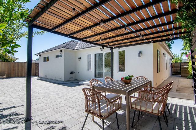2826 N Keystone, Burbank, CA 91504