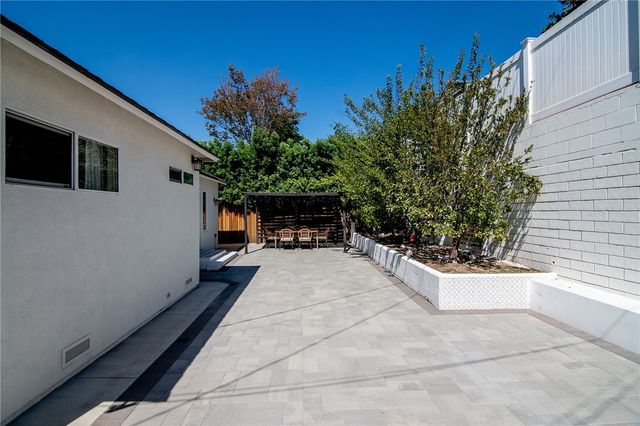 2826 N Keystone, Burbank, CA 91504