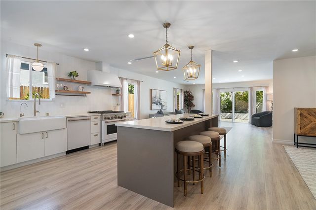 2826 N Keystone, Burbank, CA 91504