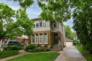 4116 N Woodburn STREET #4118, Shorewood, WI 53211
