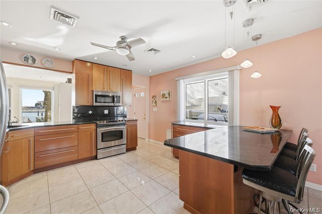 3094 Riverside Drive, Wantagh, NY 11793