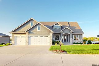 2820 Whitetail Drive, Columbus, NE 68601