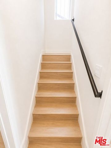 227 E 103rd Street, Los Angeles, CA 90003