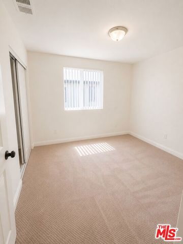 227 E 103rd Street, Los Angeles, CA 90003