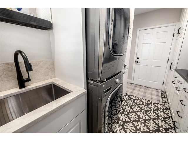 7258 Kendrick St, Arvada, CO 80007