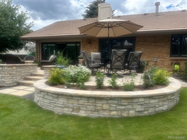 7258 Kendrick St, Arvada, CO 80007