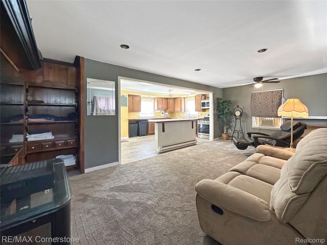 391 Arcola Street, Inkster, MI 48141