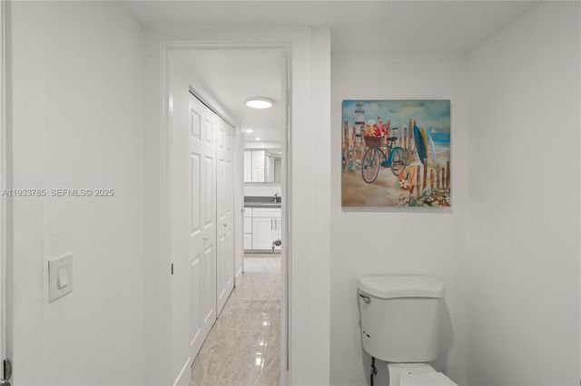 1301 NE Miami Gardens Dr 1226W, Miami, FL 33179