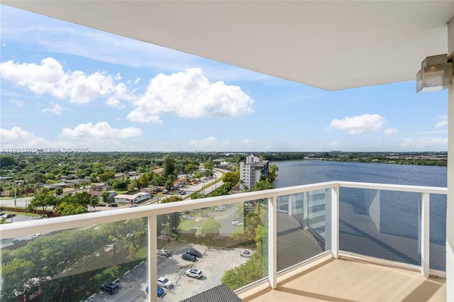 1301 NE Miami Gardens Dr 1226W, Miami, FL 33179