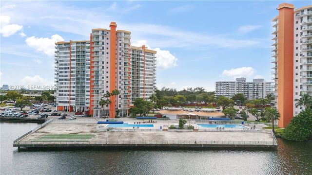 1301 NE Miami Gardens Dr 1226W, Miami, FL 33179