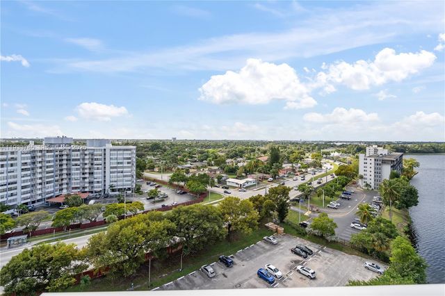 1301 NE Miami Gardens Dr 1226W, Miami, FL 33179