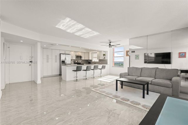 1301 NE Miami Gardens Dr 1226W, Miami, FL 33179