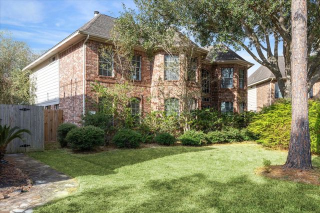 1510 Pine Creek Drive, Pearland, TX 77581