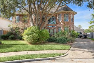 1510 Pine Creek Drive, Pearland, TX 77581