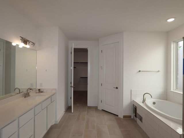 3929 Waxahachie RD, Leander, TX 78641