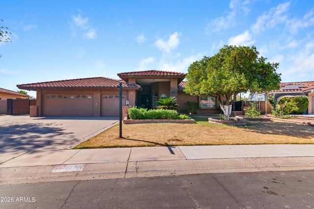12332 N 71ST Lane, Peoria, AZ 85381