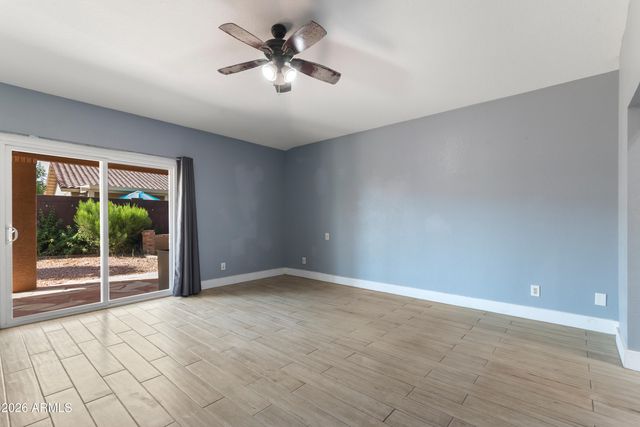12332 N 71ST Lane, Peoria, AZ 85381