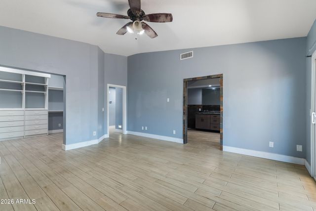 12332 N 71ST Lane, Peoria, AZ 85381