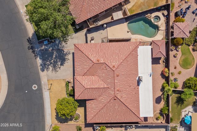 12332 N 71ST Lane, Peoria, AZ 85381
