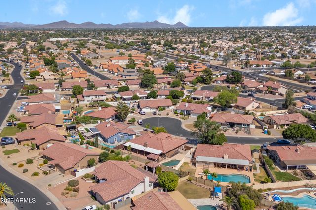12332 N 71ST Lane, Peoria, AZ 85381