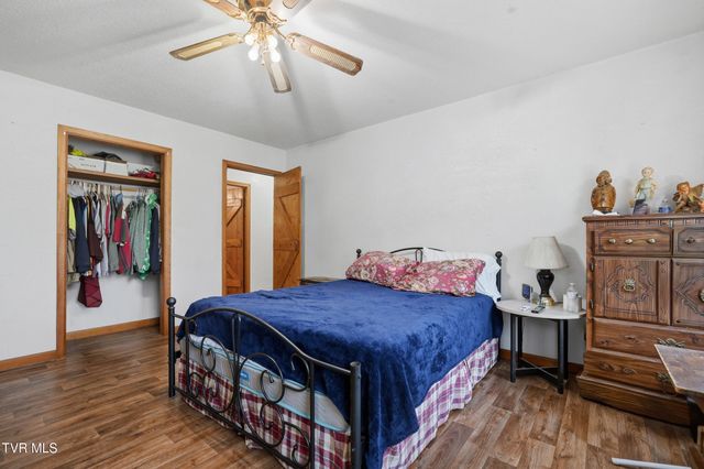 3081 Ervintown Road, Castlewood, VA 24224