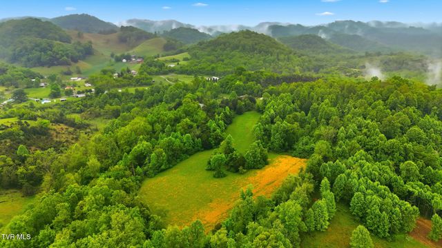 3081 Ervintown Road, Castlewood, VA 24224