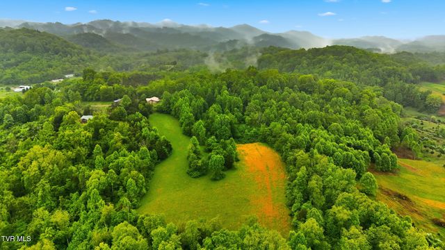 3081 Ervintown Road, Castlewood, VA 24224