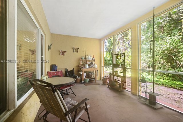 2440 NW 33rd St 1803, Oakland Park, FL 33309