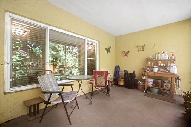 2440 NW 33rd St 1803, Oakland Park, FL 33309