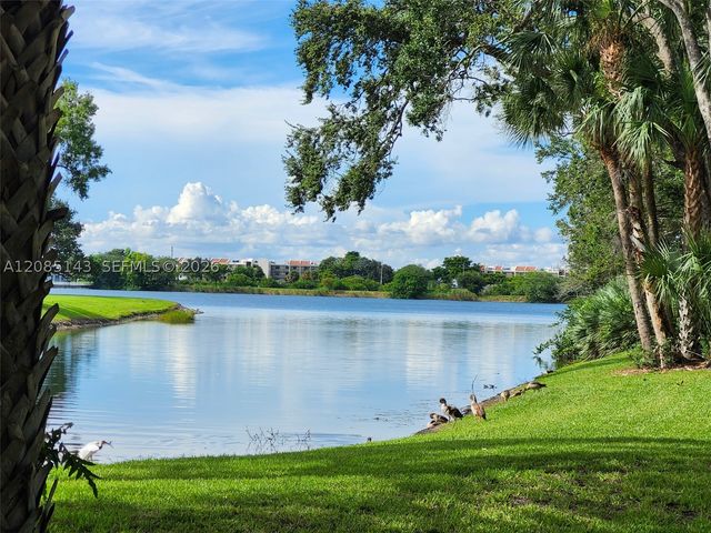 2440 NW 33rd St 1803, Oakland Park, FL 33309