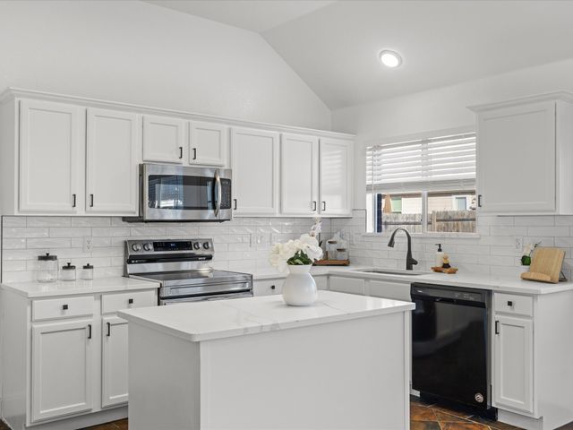 4516 Lodestone Lane, Fort Worth, TX 76123