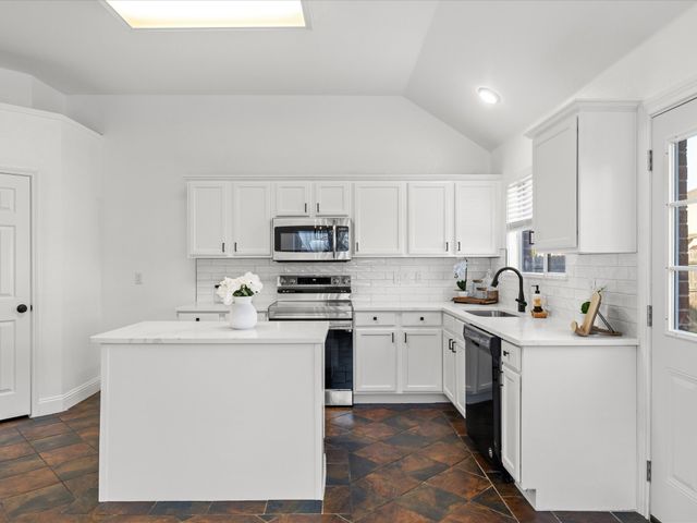 4516 Lodestone Lane, Fort Worth, TX 76123