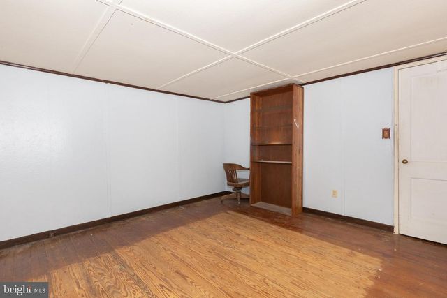 229 E HIGH ST, New Oxford, PA 17350